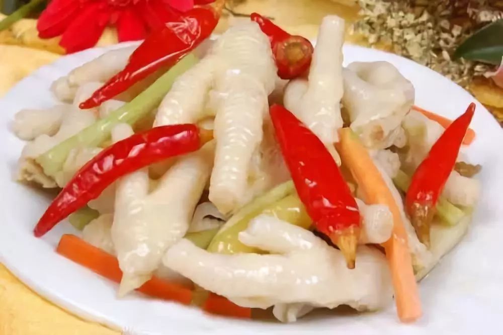 白果猪肚汤的做法:滋养身心,传承美味